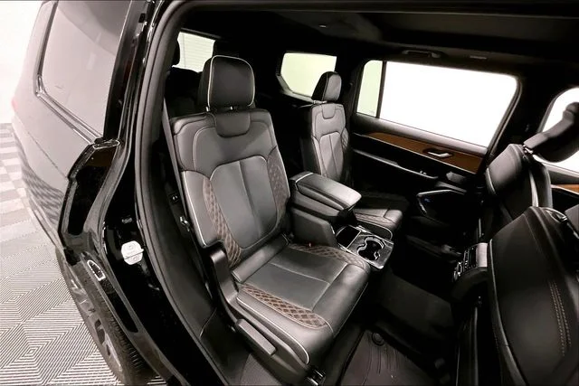 2023 Jeep Grand Cherokee L Summit Reserve - Photo 26