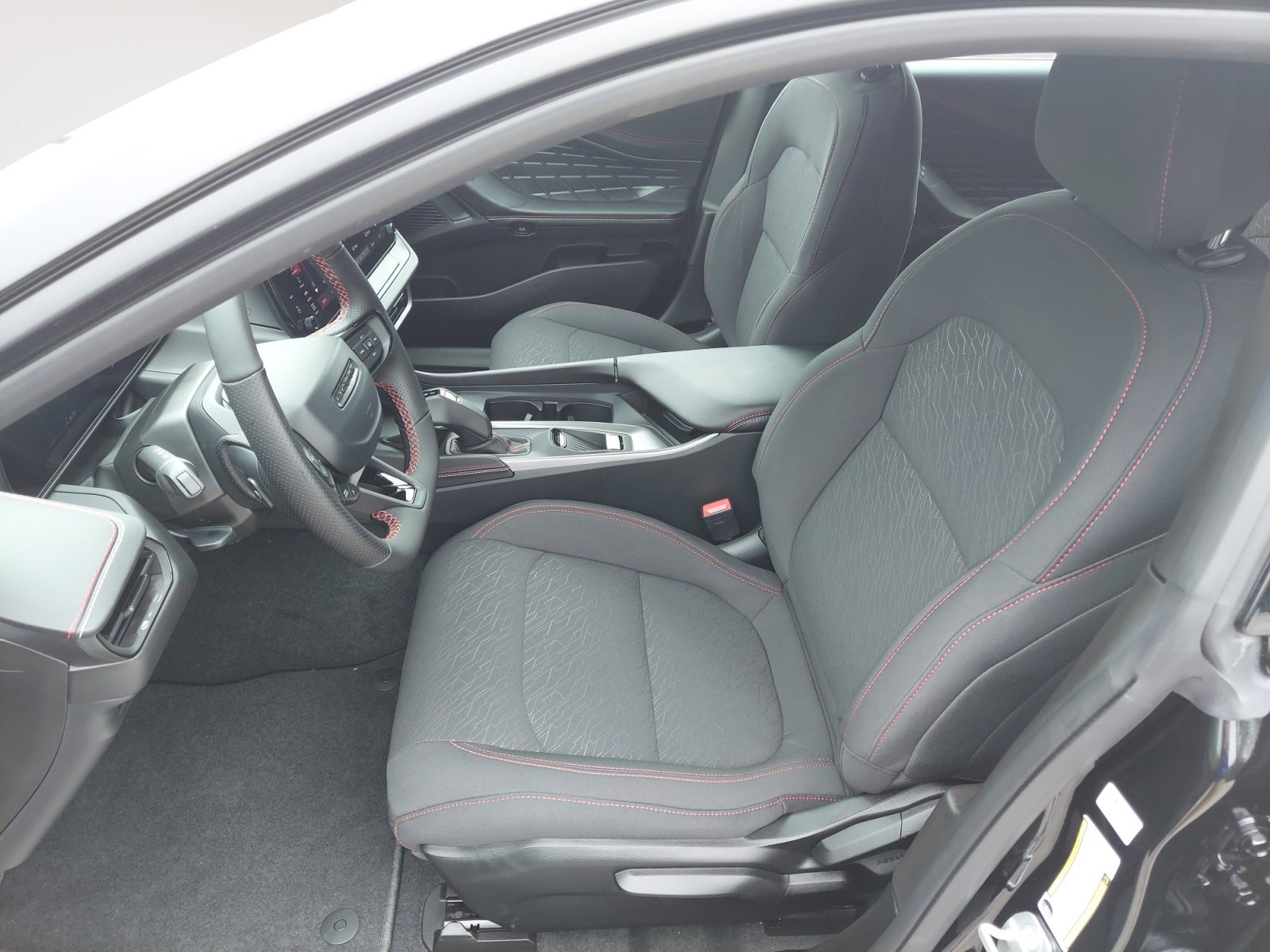 New 2026 Diamond Black Crystal Pearlcoat Dodge R/T image 22