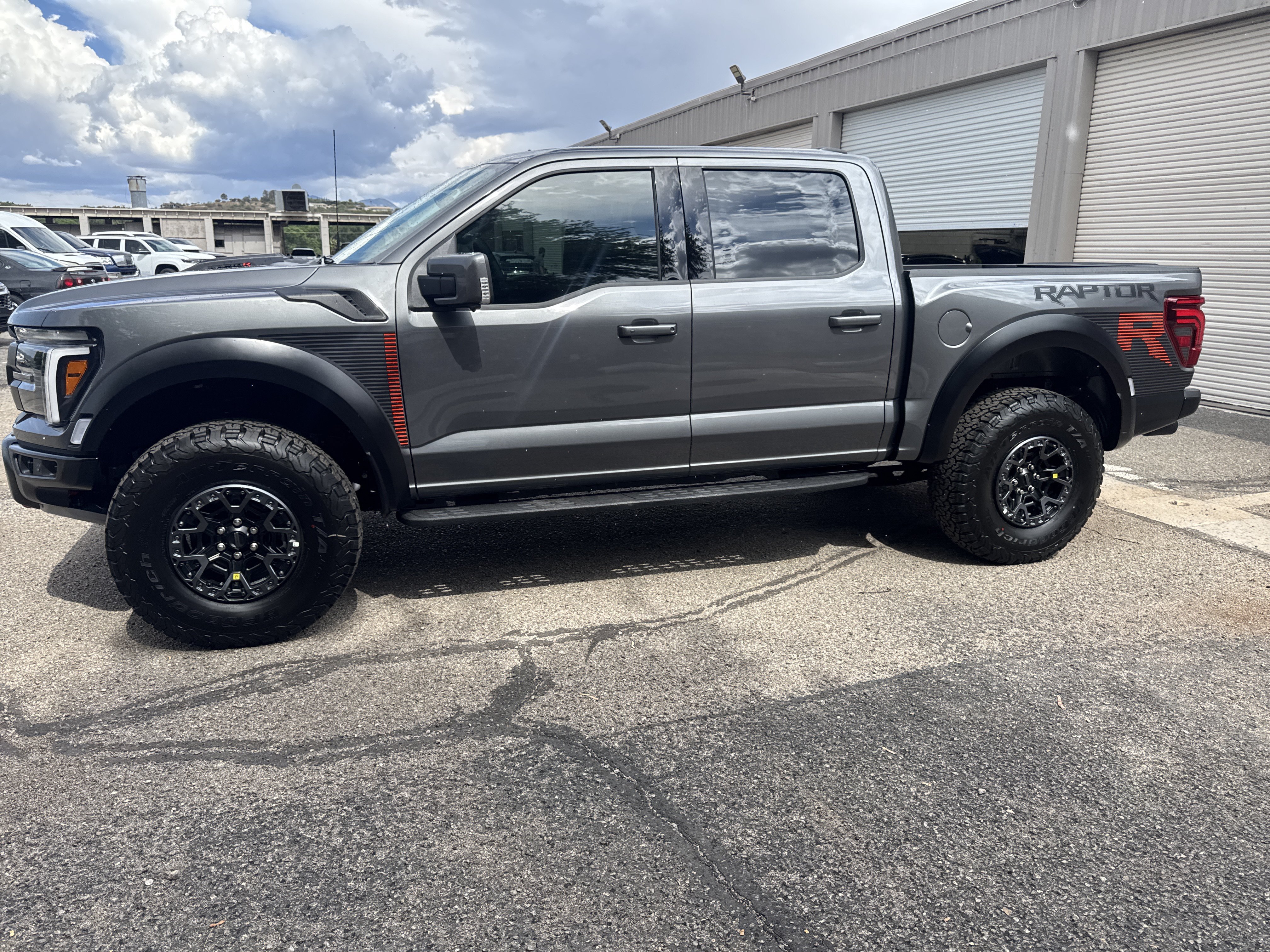 New 2026 CARBONIZED Ford Raptor image 3