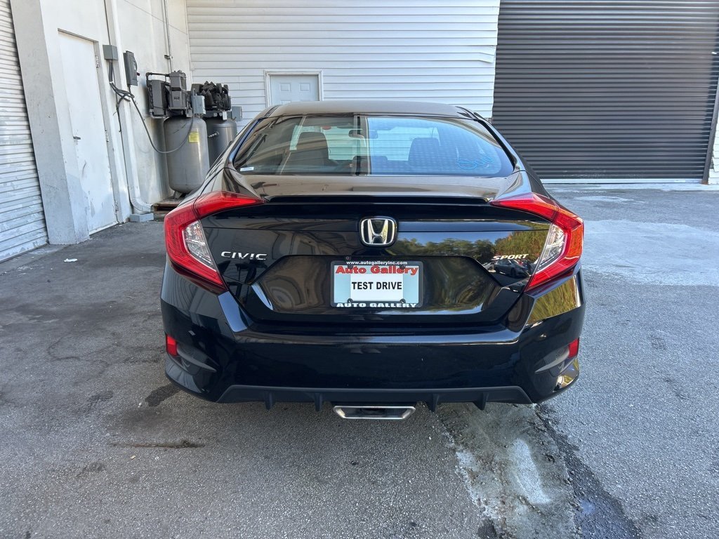 2021 Honda Civic Sport photo 3
