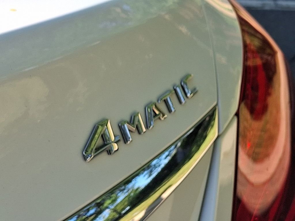 Used 2015  Mercedes-Benz C 400 image 28