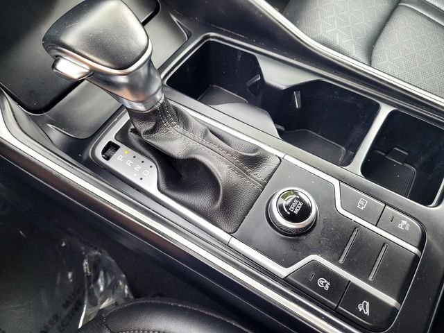 Used 2022 Silver Kia S image 19