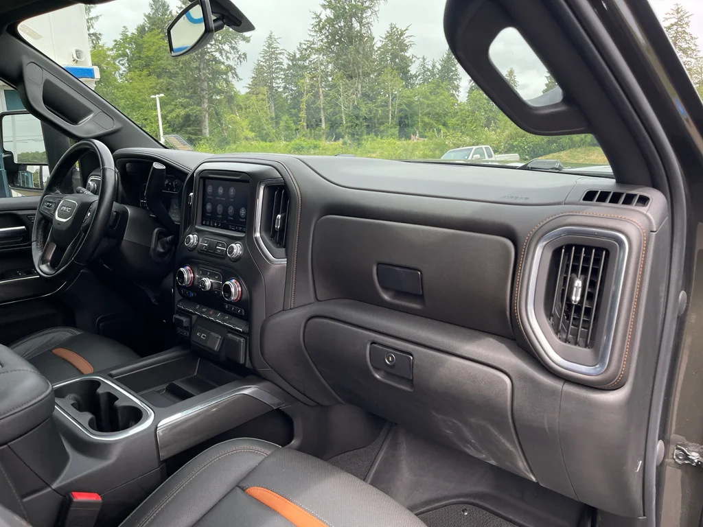 2022 GMC Sierra 2500HD AT4 - Photo 40