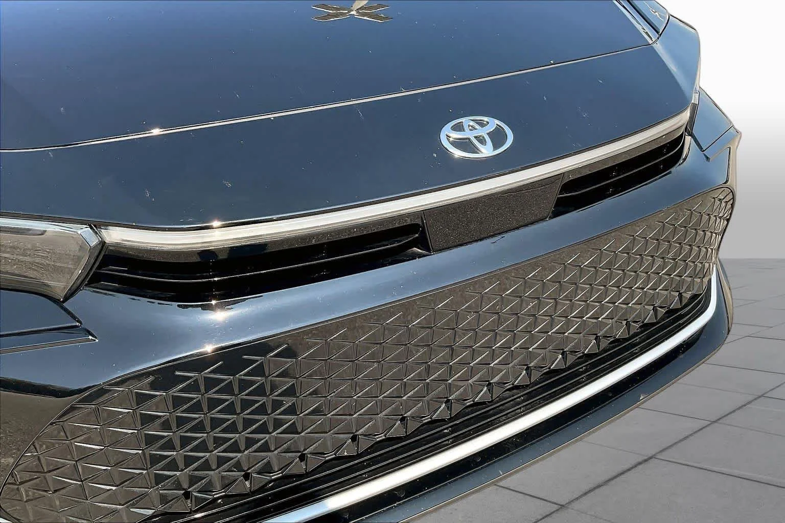 Used 2024 Black Toyota XLE image 28