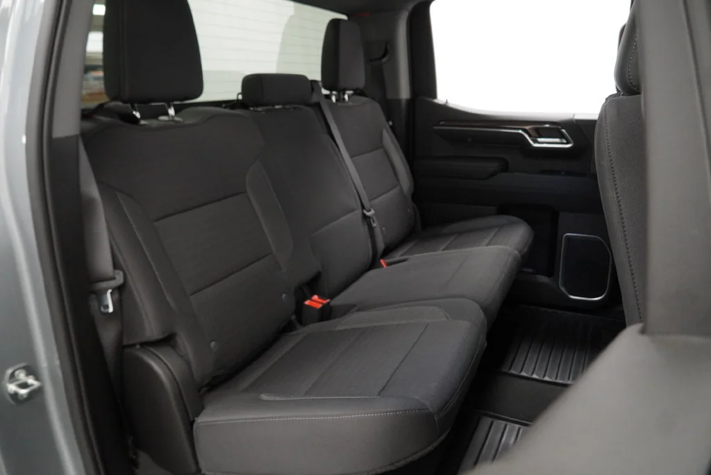 Used 2023 STERLING GRAY METALLIC Chevrolet LT image 37