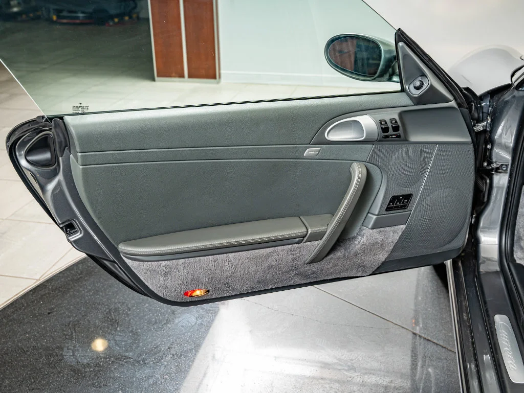 Used 2007 Meteor Porsche Carrera image 29