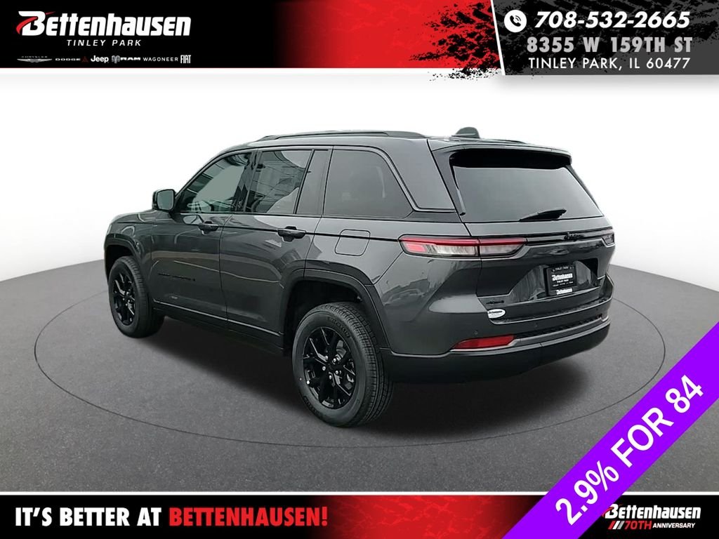 New 2026 Baltic Gray Metallic Clear-Coat Exterior Paint Jeep Altitude image 7