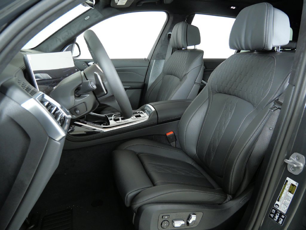 New 2027 Dravit Grey Metallic BMW xDrive40i image 44