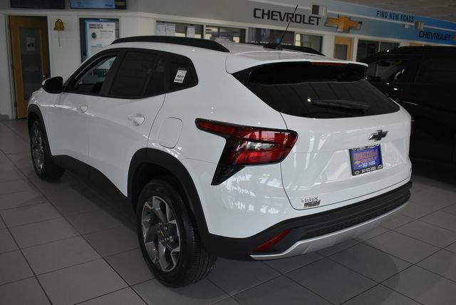New 2026 Summit White Chevrolet LT image 6
