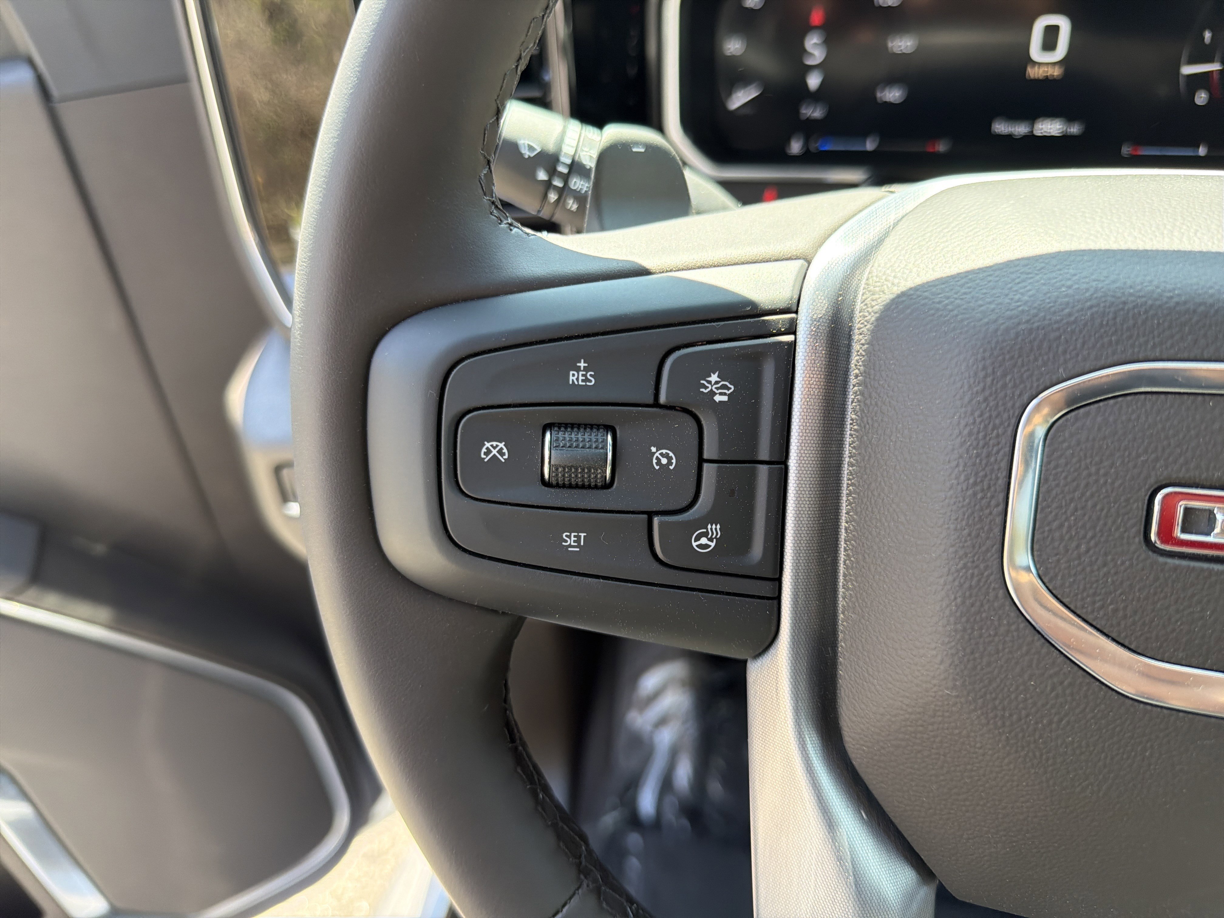 2026 GMC Sierra 1500 SLT - Photo 32