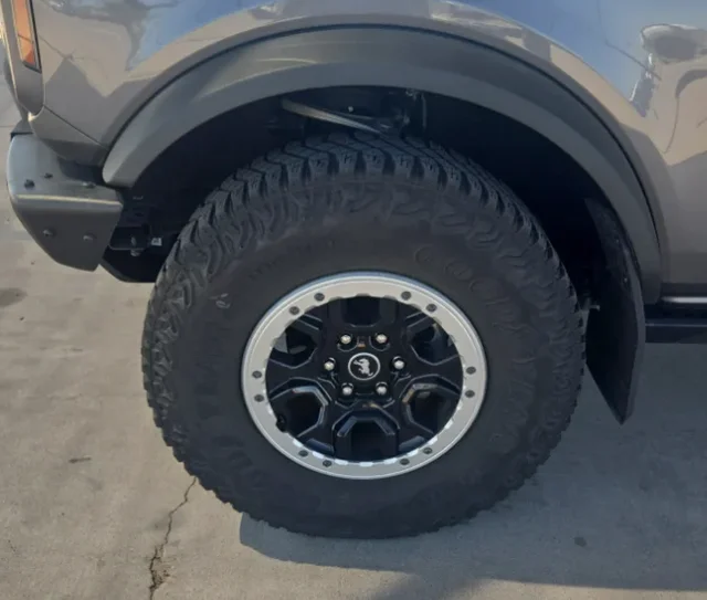 Used 2021 Carbonized Gray Metallic Ford Badlands image 18