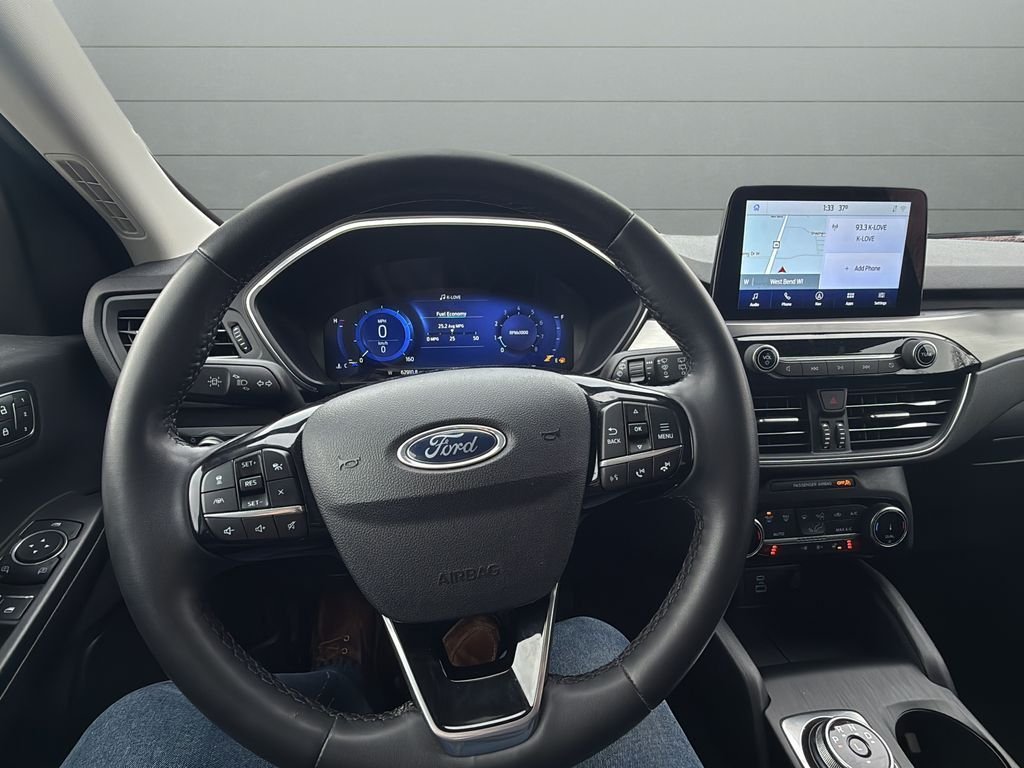 2022 Ford Escape Titanium - Photo 12