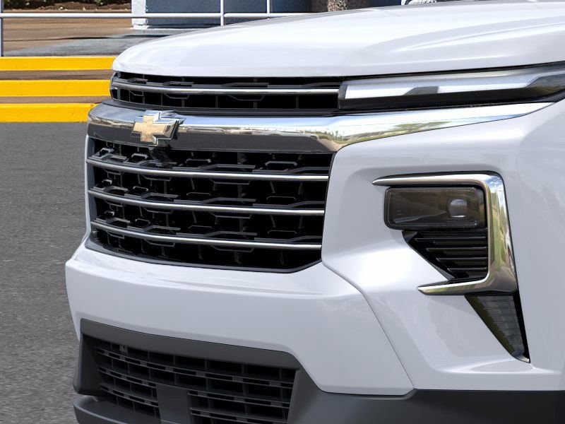 2025 Chevrolet Traverse LT White at Classic Elite Chevrolet Sugar Land