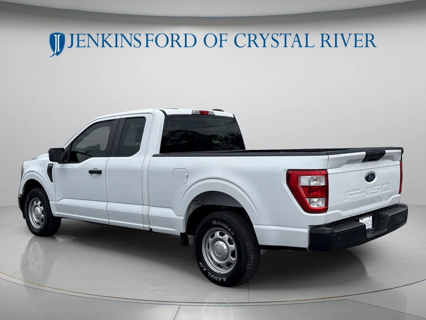 Used 2021 Oxford White Ford XL image 9
