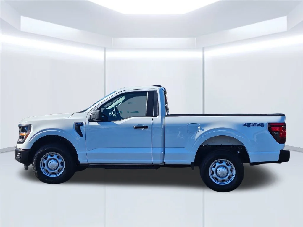 New 2026 Oxford White Ford XL image 17