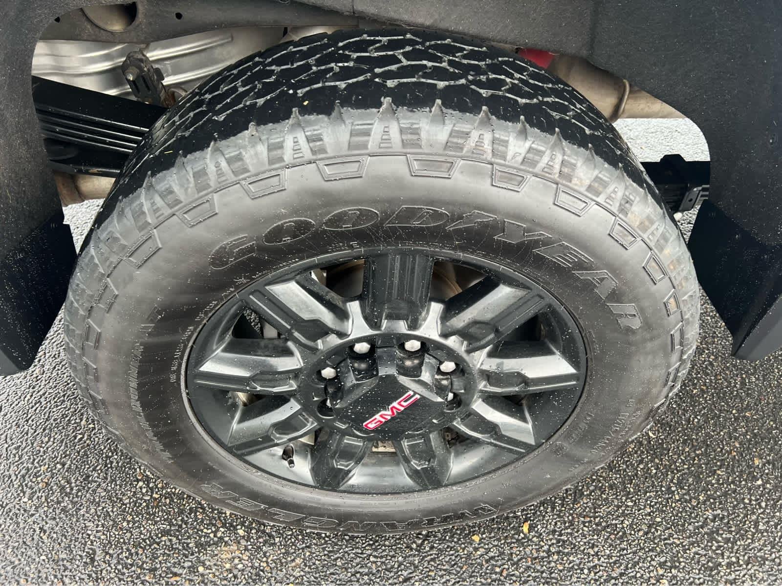 2024 GMC Sierra 2500HD AT4 - Photo 12