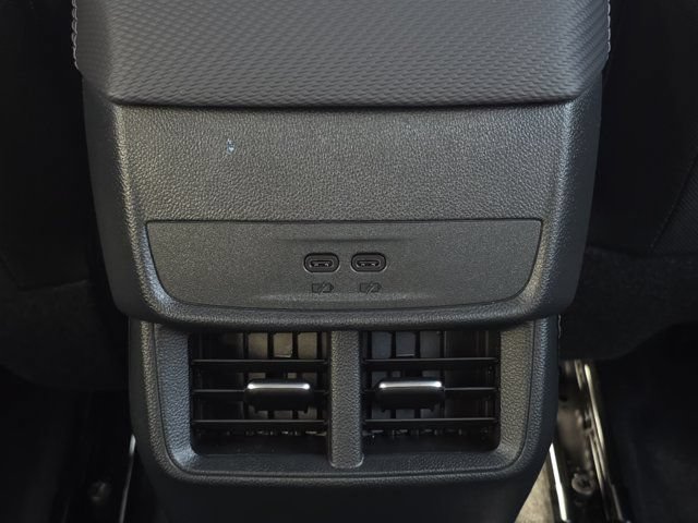 2027 Chevrolet Equinox LT - Photo 25
