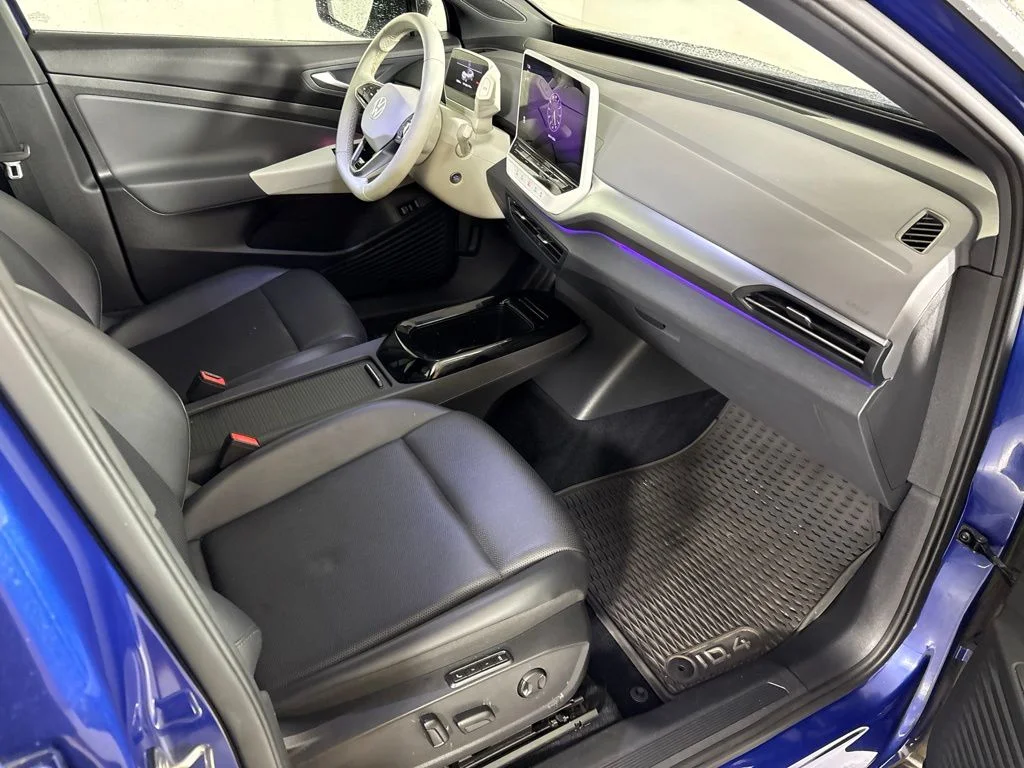 Used 2021 Blue Volkswagen 1st Edition image 18