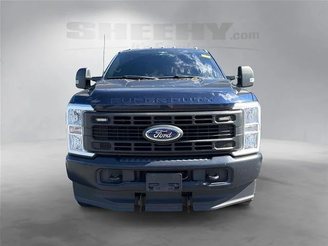 Used 2023 Blue Ford  image 15