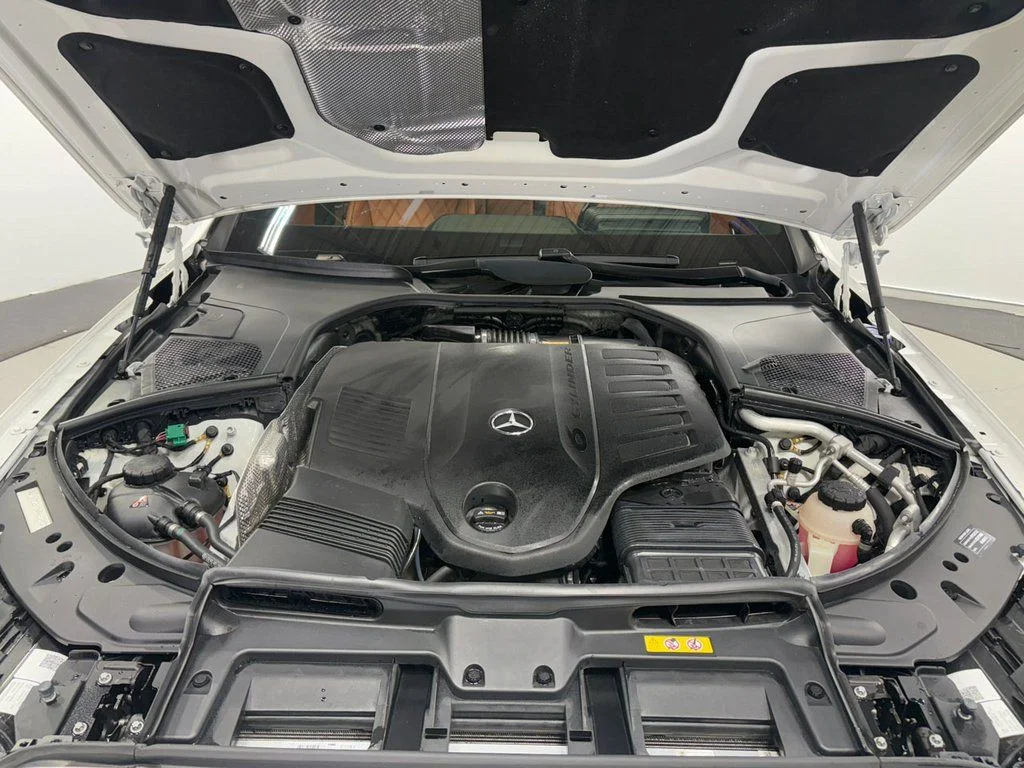 Certified Used 2023 MANUFAKTUR Diamond White Mercedes-Benz S 580e image 37