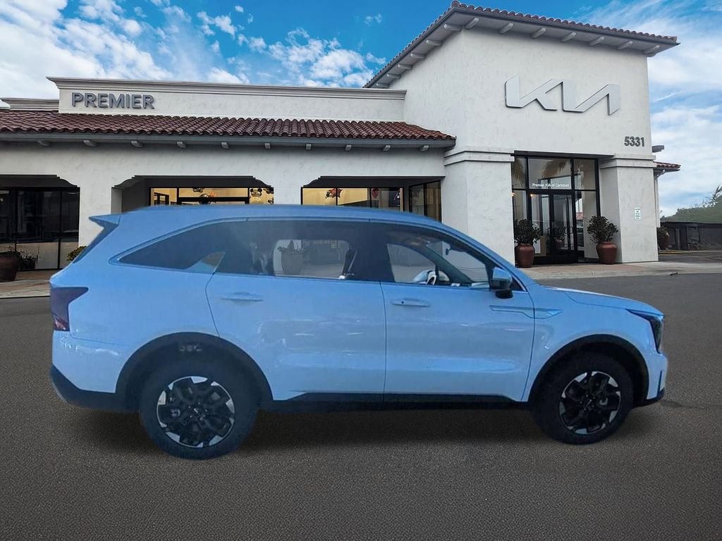 2026 Kia Sorento S - Photo 8