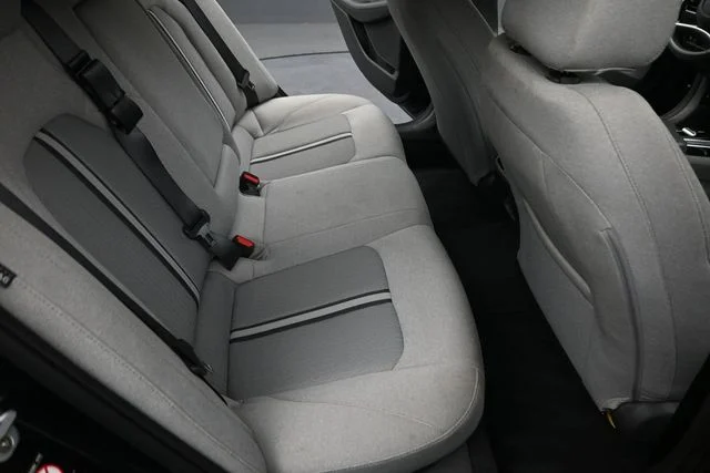 Used 2020 Black Hyundai SEL image 18