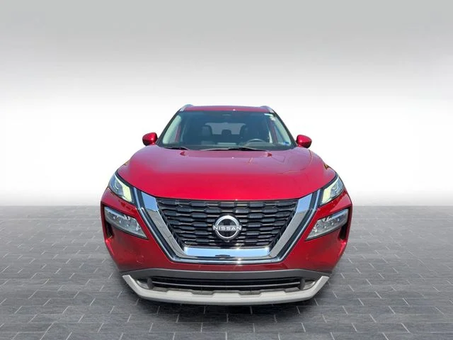 Used 2023 Red Nissan SV image 2
