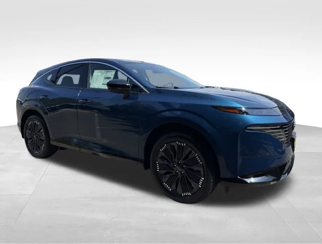 New 2026 Aurora Blue Pearl Metallic Nissan Platinum image 1