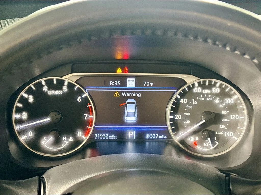 Used 2023 Gray Nissan 2.5 SV image 14