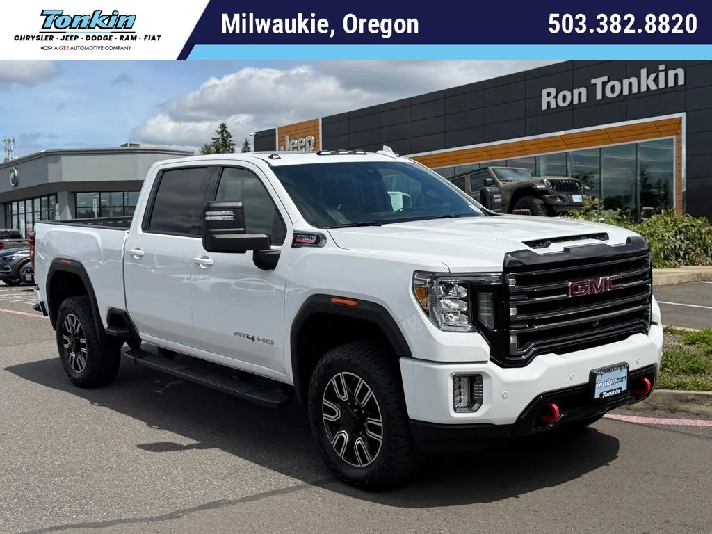 2020 GMC Sierra AT4 4WD Crew Cab Standard Box SRW's photo