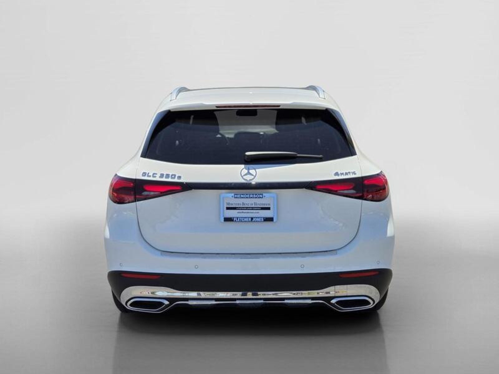 New 2026 Polar White Mercedes-Benz GLC 350e 4MATIC® SUV image 4
