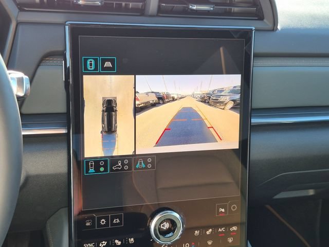 Used 2026 Summit White GMC AT4 image 24
