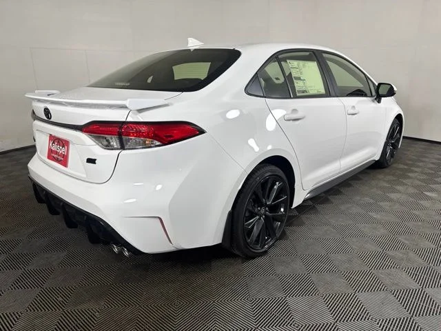New 2026 Ice Cap Toyota  SE image 3