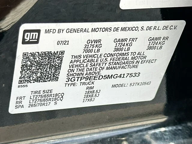 Used 2021 Black GMC AT4 image 30