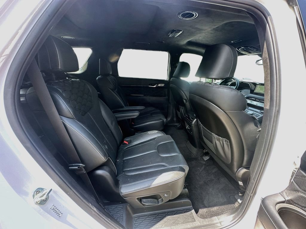 Used 2021 White Hyundai Calligraphy image 30