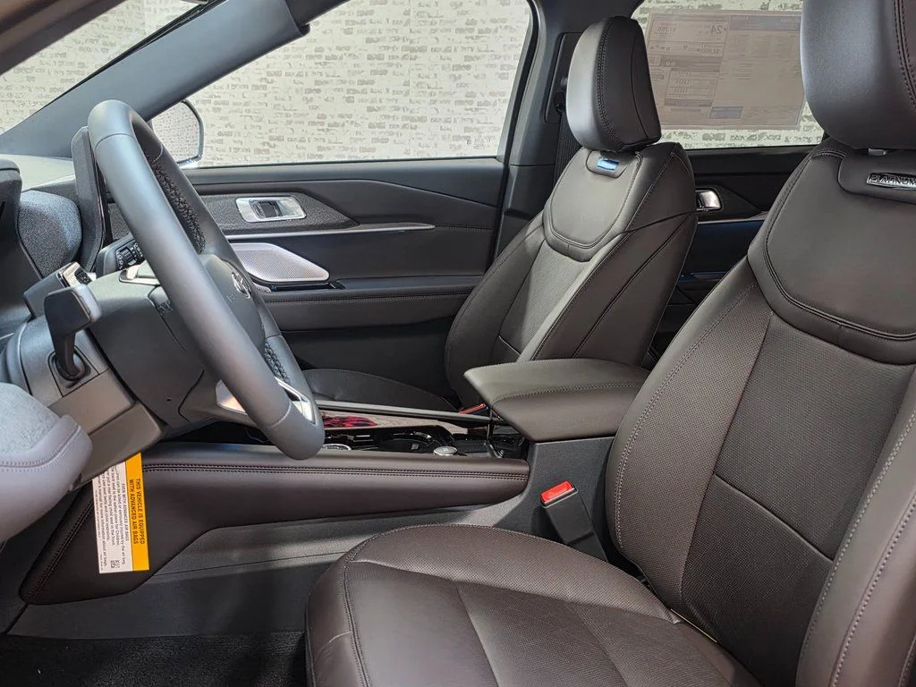 New 2026 Gray Ford Platinum image 21