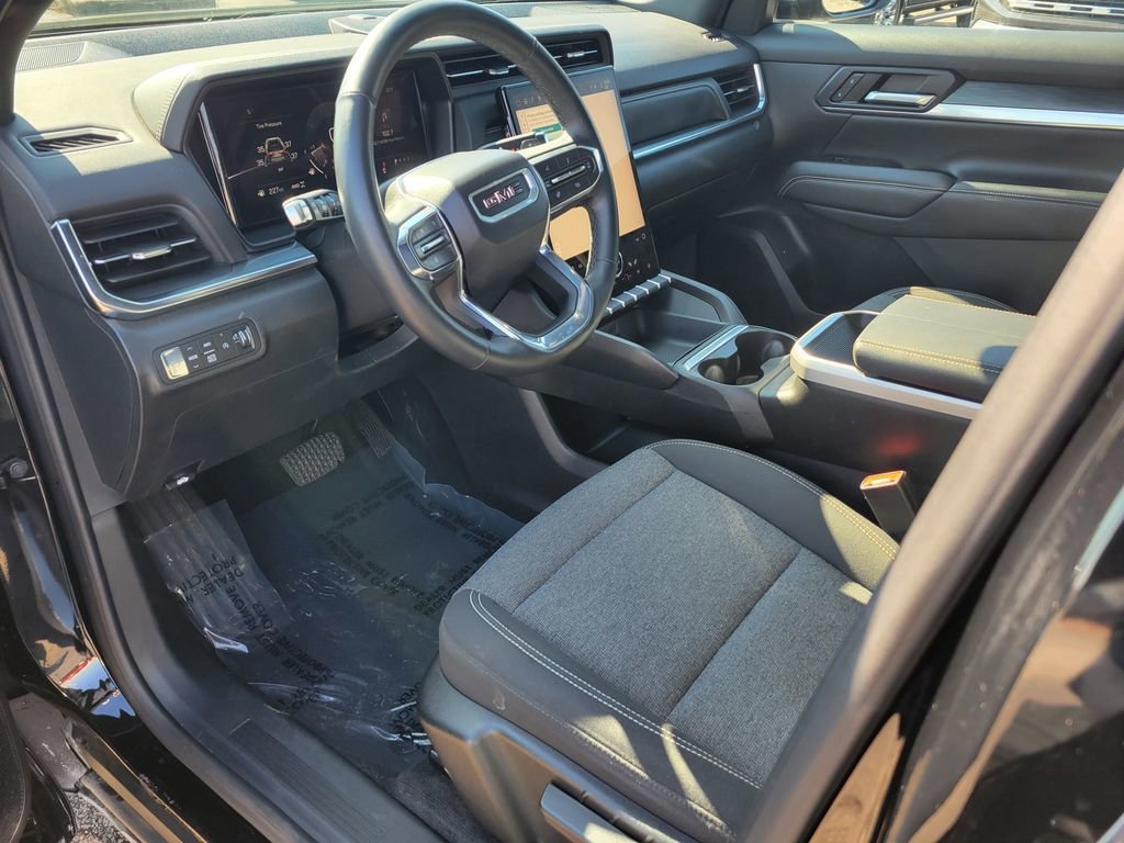 2025 GMC TERRAIN - Image 9