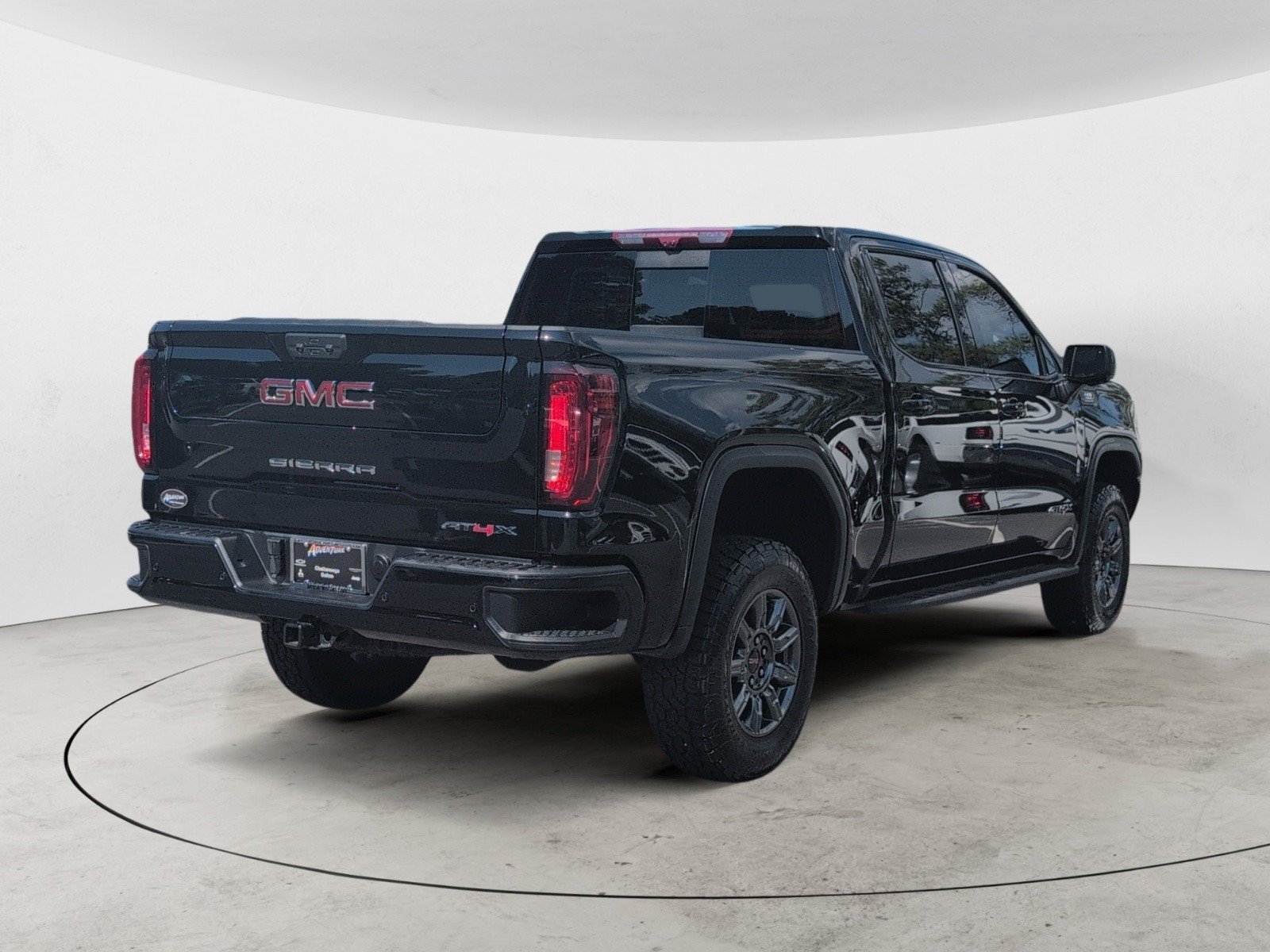 Used 2025 Onyx Black GMC AT4X image 3
