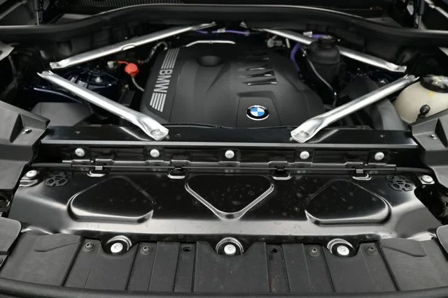 Certified Used 2026 Blue BMW xDrive40i image 24