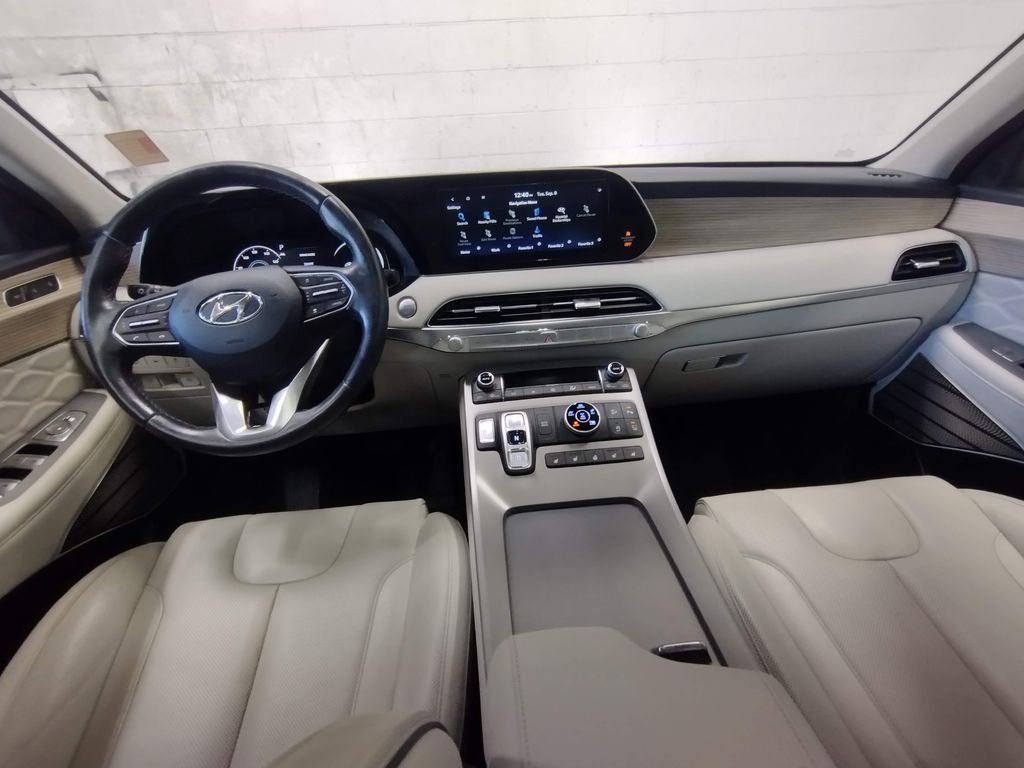 Used 2022 Graphite Hyundai Calligraphy image 46