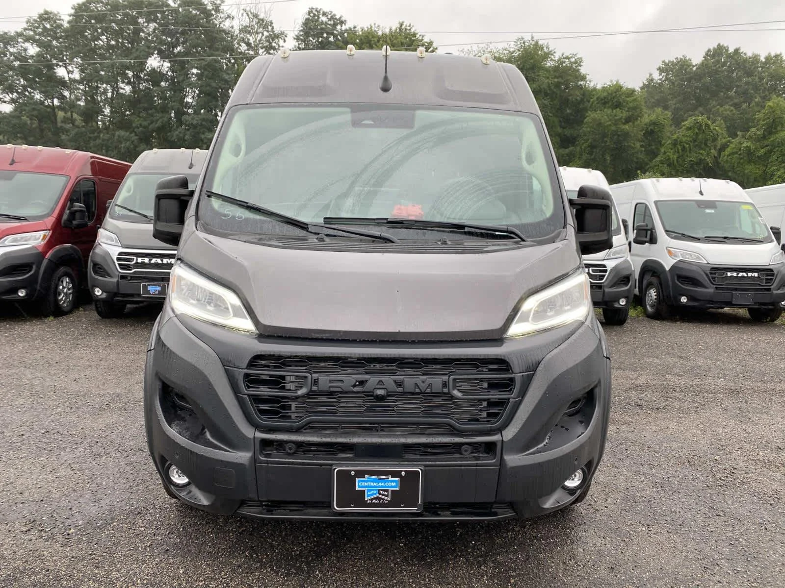 Used 2025 Granite Crystal Metallic Clearcoat Ram SLT+ image 9