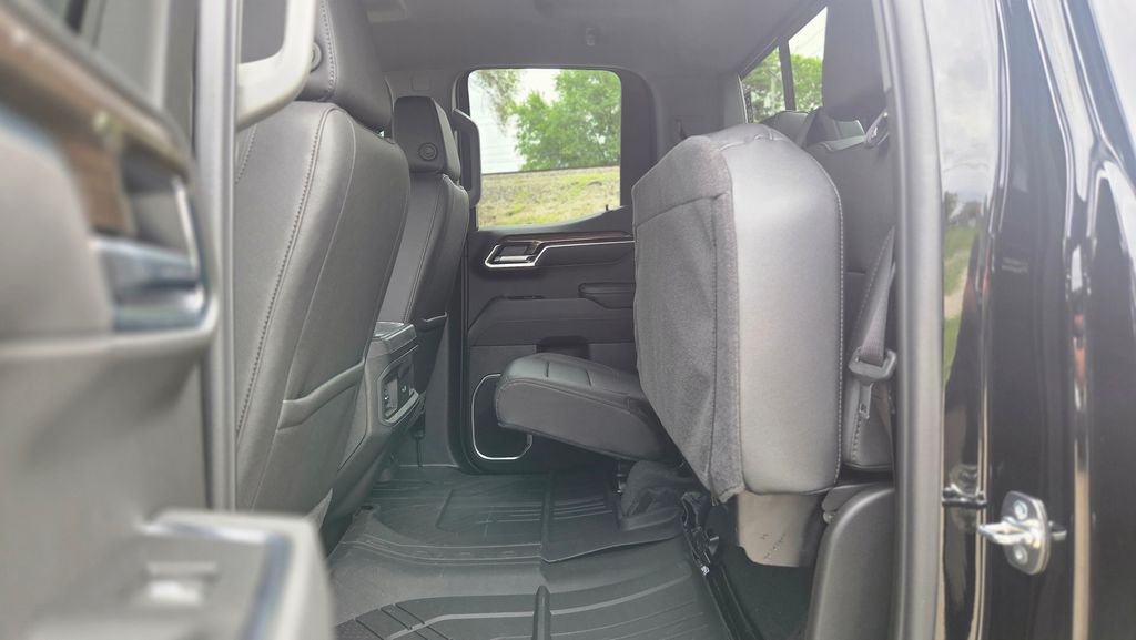 Used 2026 Black Chevrolet RST image 26