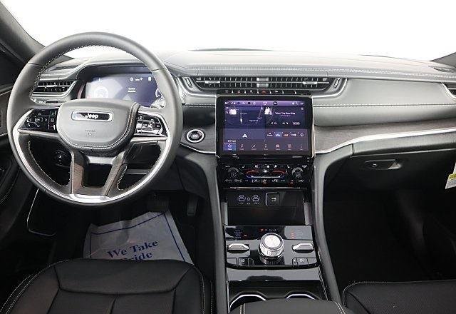 2025 Jeep Grand Cherokee Overland - Photo 8