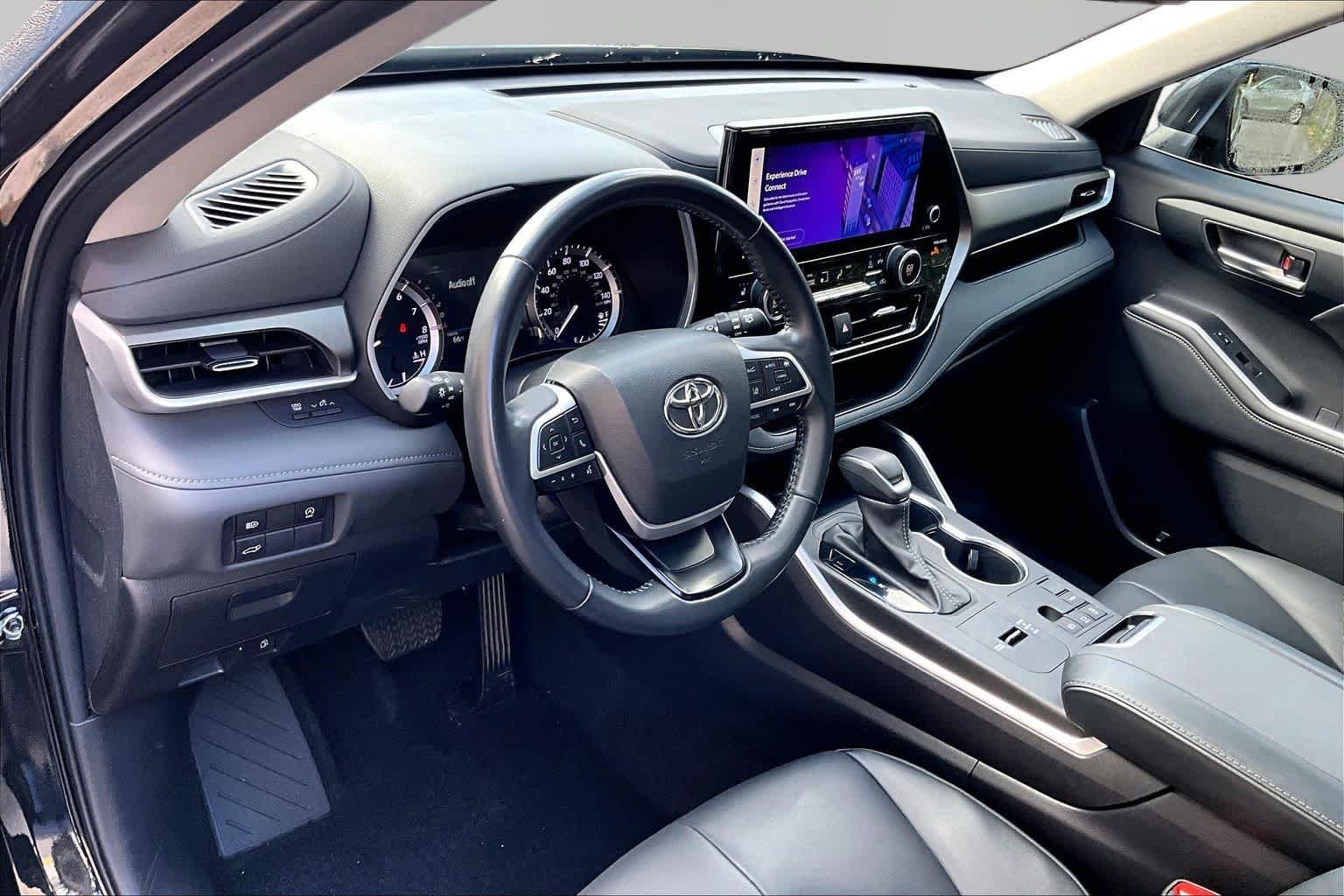 Used 2023 Midnight Black Metallic Toyota XLE image 18