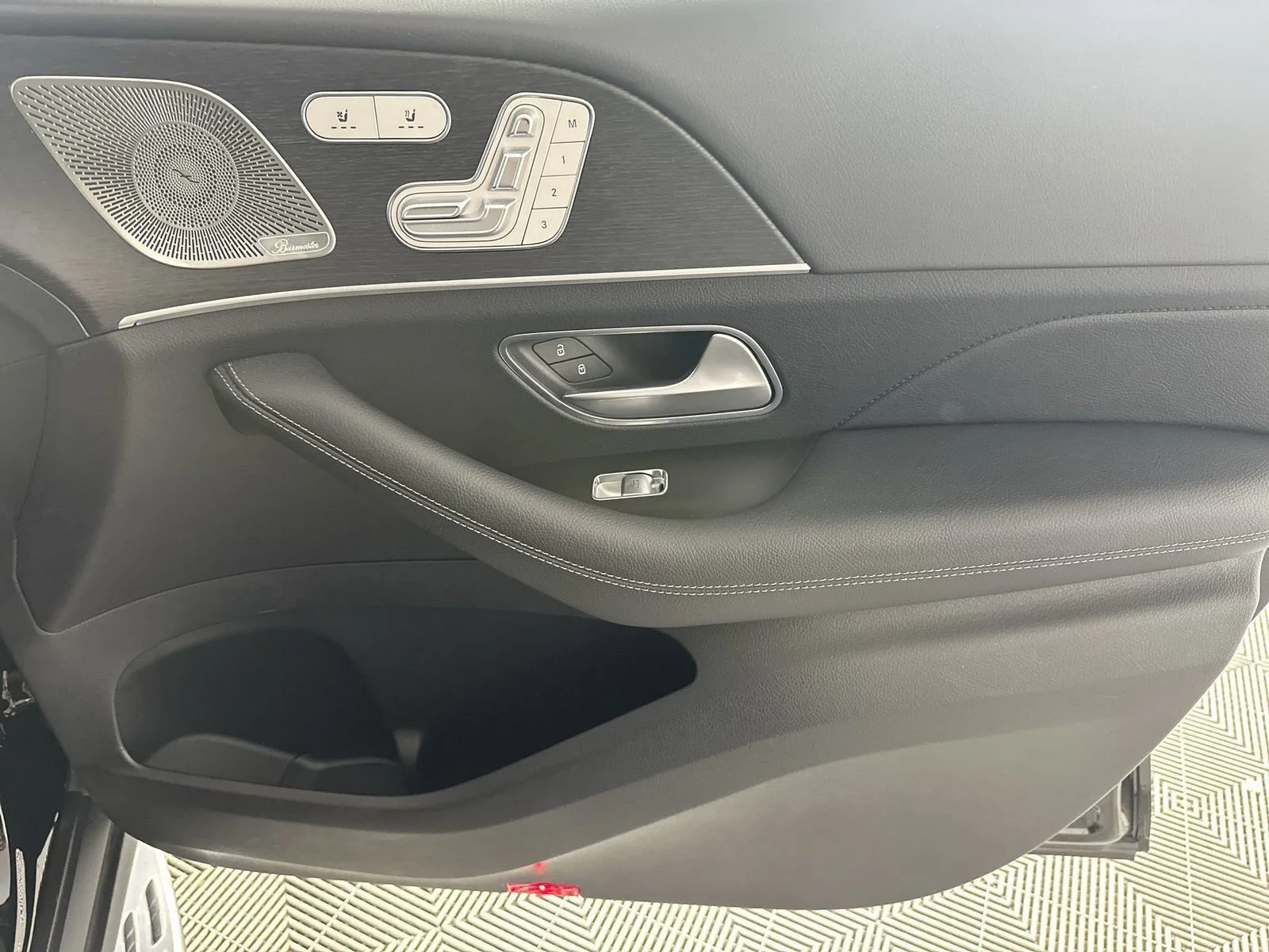 2024 Mercedes-Benz GLS Base - Photo 32