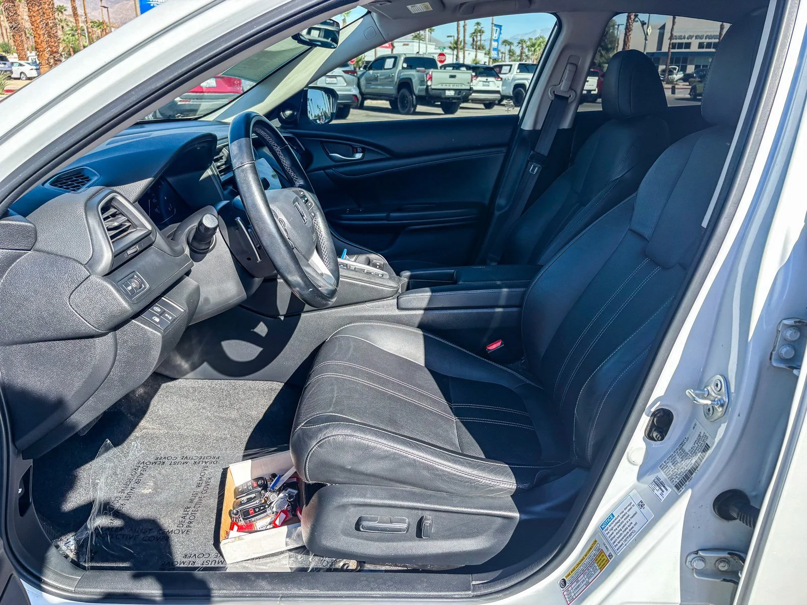 Used 2022 Platinum White Pearl Honda Touring image 19