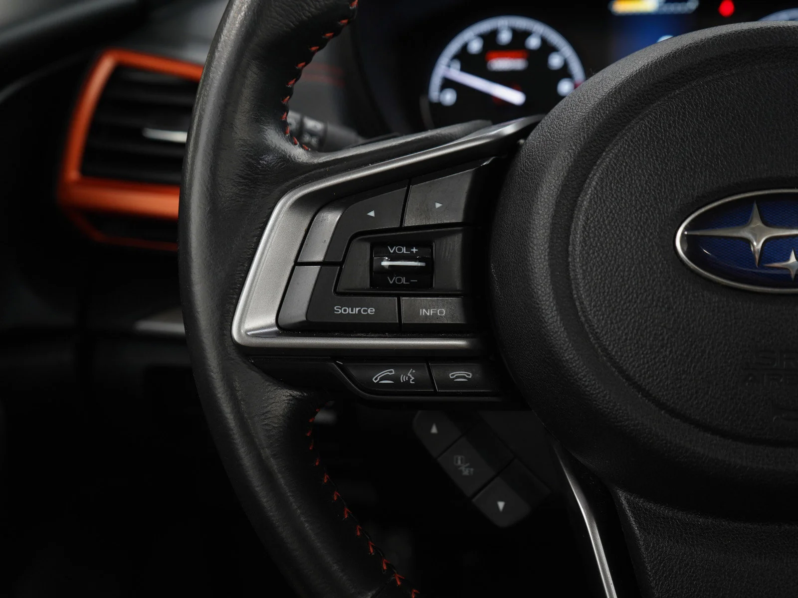 Used 2019 Crystal Black Silica Subaru 2.5i Sport image 25