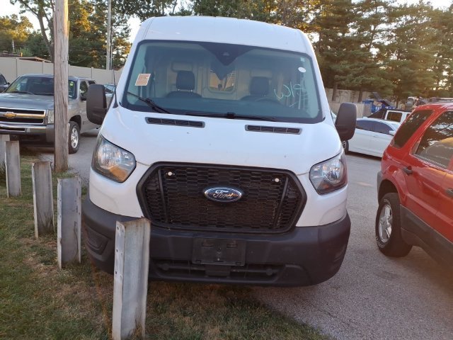 Used 2023 White Ford Y image 2