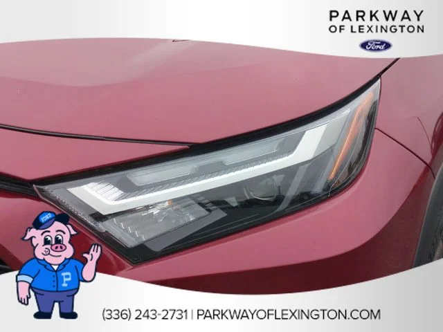 Used 2022 Red Toyota XLE image 9