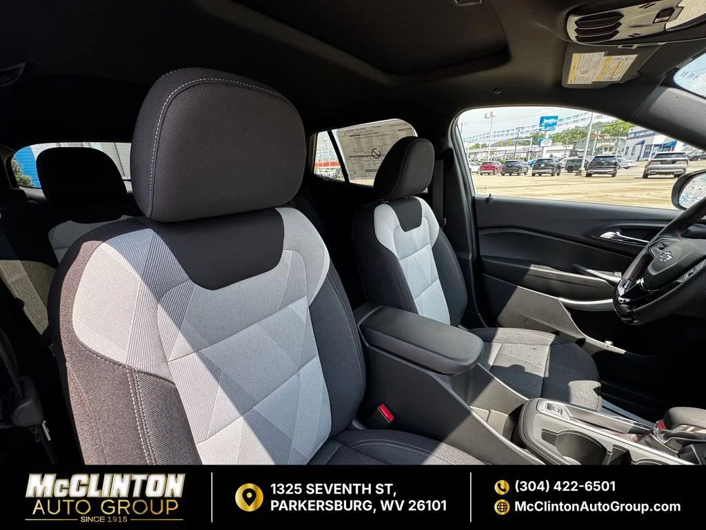 2026 Chevrolet Trax RS - Photo 19